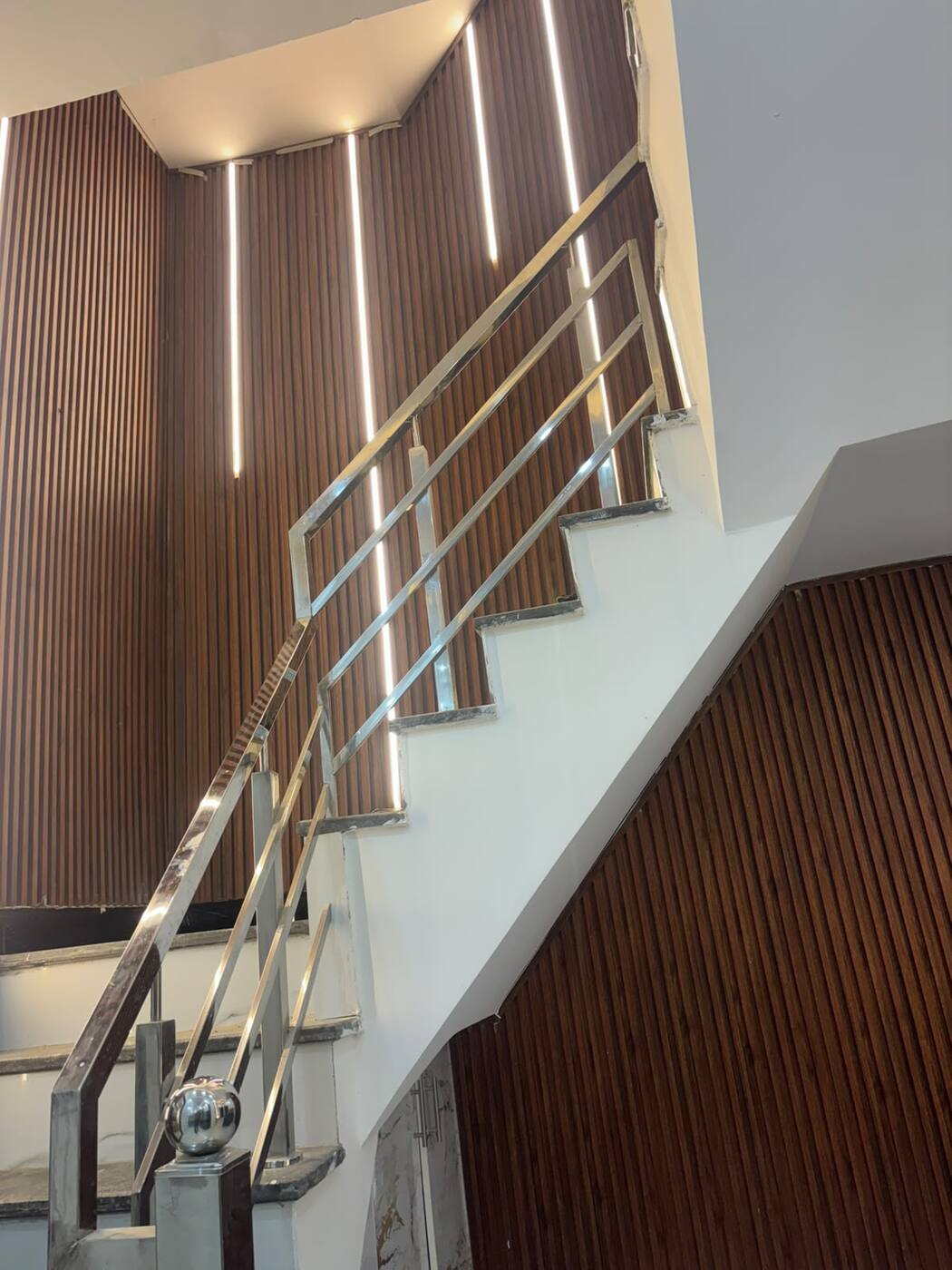 Lit staircase